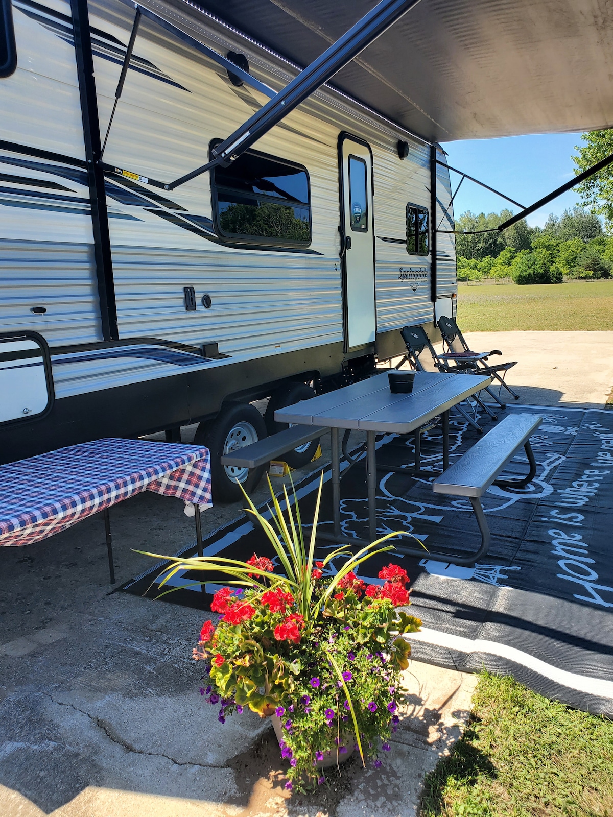 Cozy camper with all the luxuries of home.