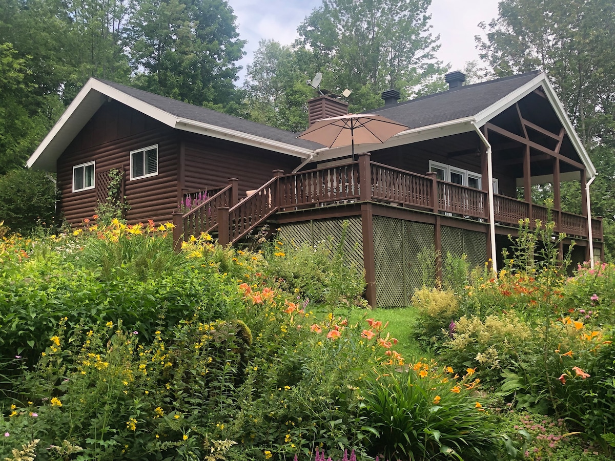 宁静现在： 4卧室乡村小屋，池塘/花园/景观