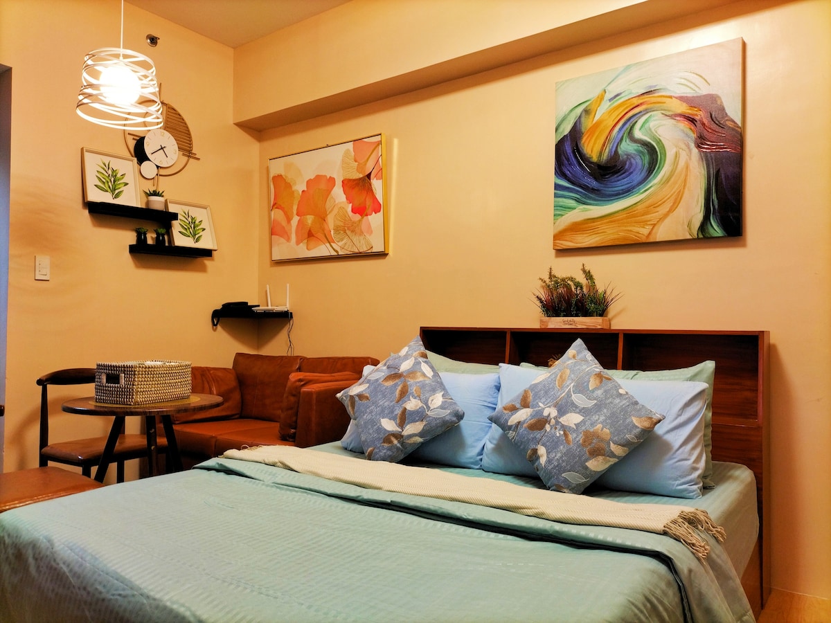 Studio Condo in Cebu City +Wi-Fi+Netflix+Pool&Gym