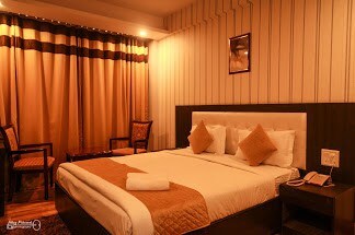 Hotel Paradise Ganga Deluxe Room with breakfast