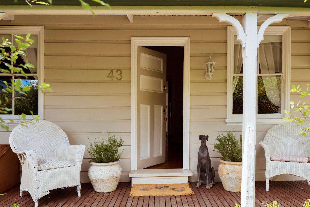 Illalangi Boutique Cottage ca. 1890