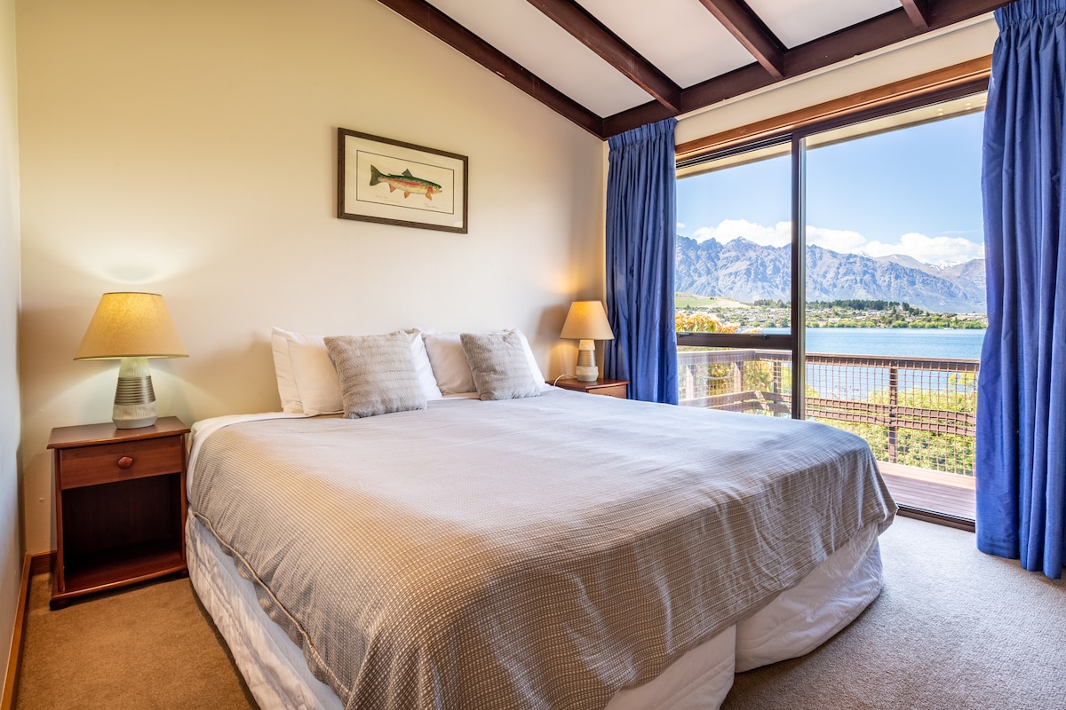 Wakatipu旅馆|带水疗的湖滨