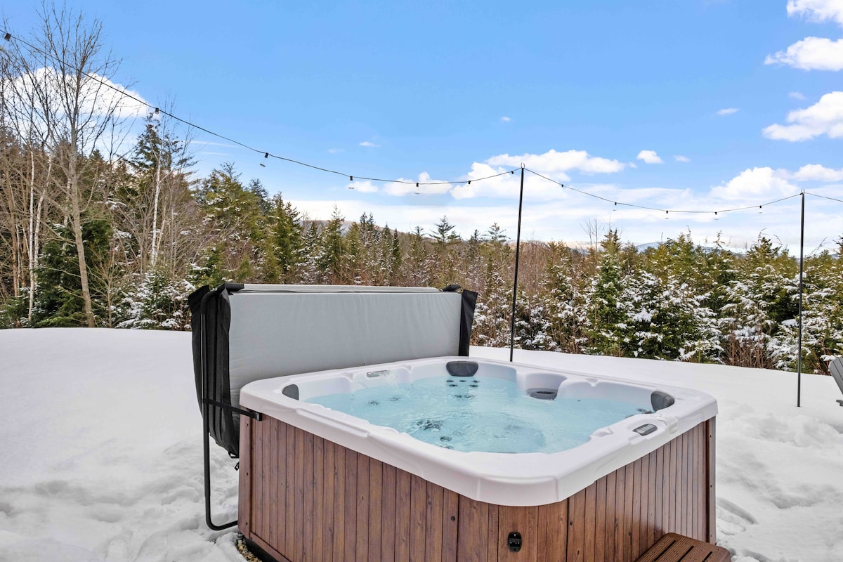 70 Acre White Mountain Estate - Hot Tub, Game Room