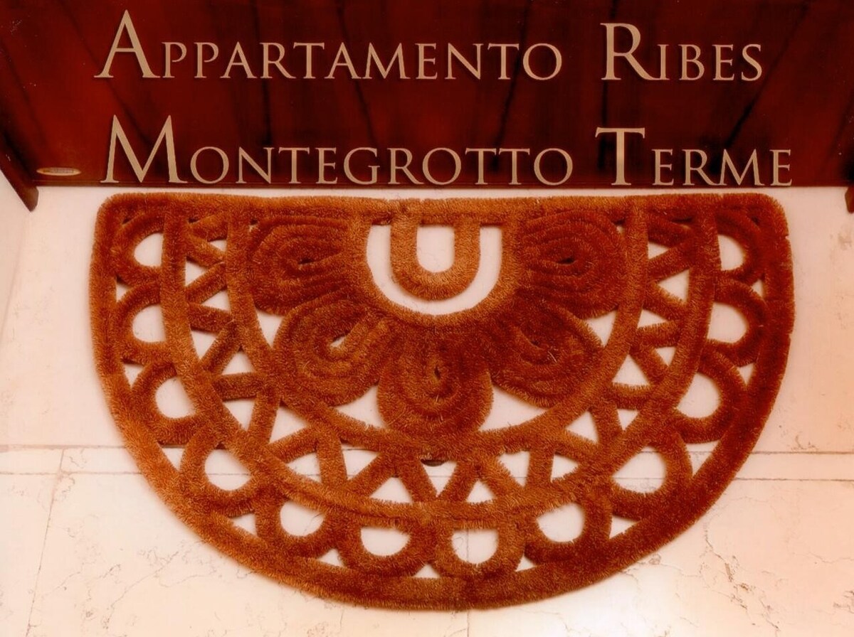 RIBES -舒适的Montegrotto公寓