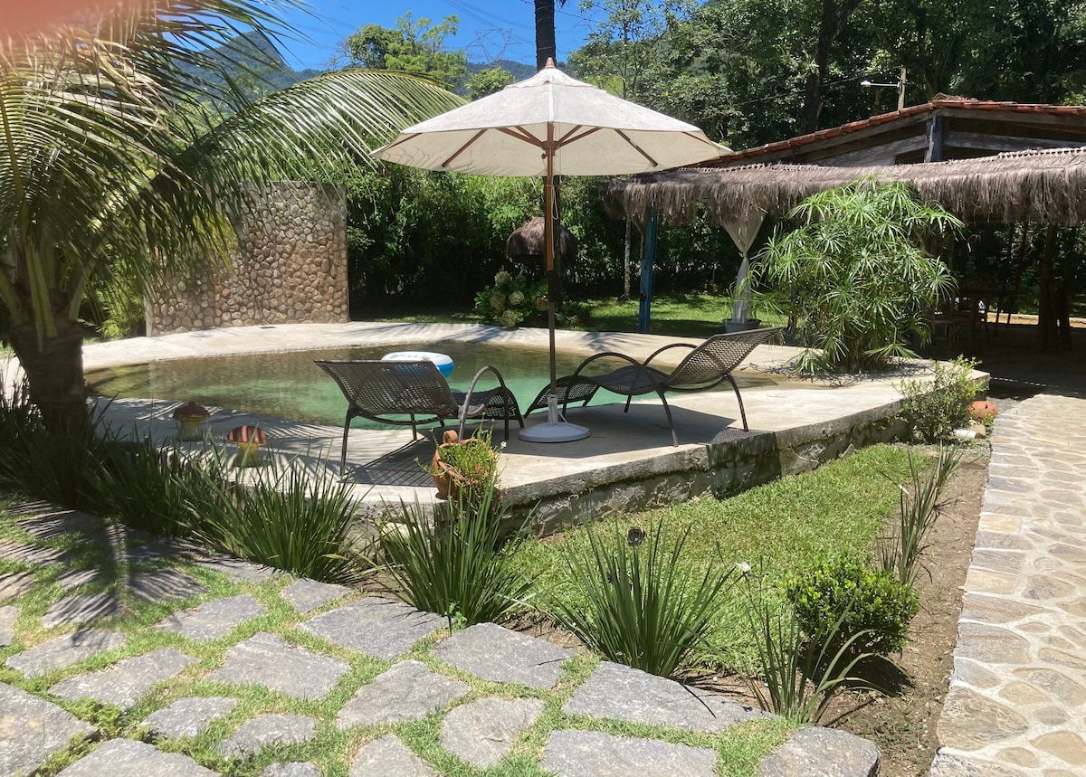 房屋、天然泳池、Cachoeira-Angra dos Reis