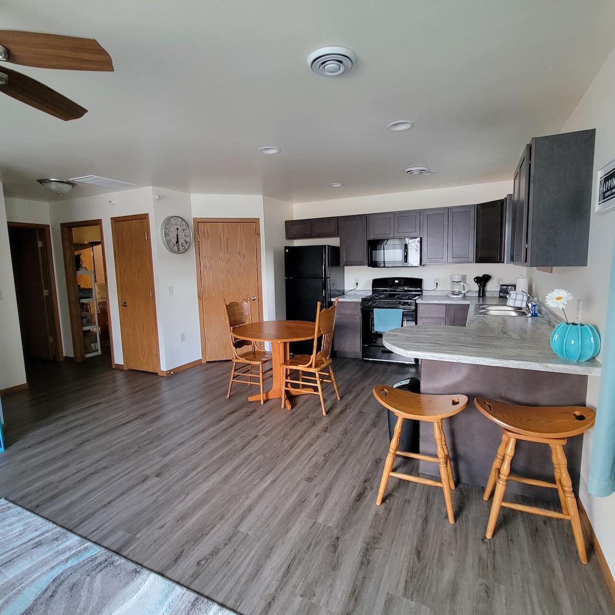 Cozy Apartment in Ontario, WI