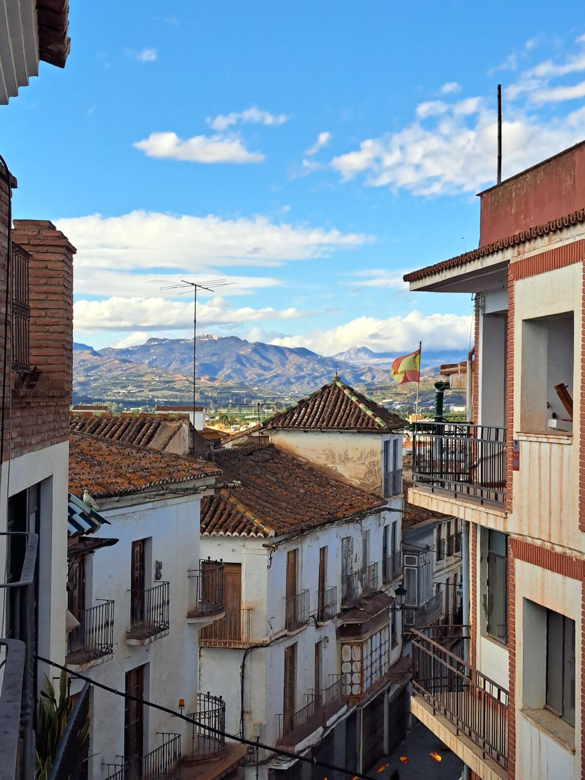 Sunny 2 bedroom "Ático" in Historical Centre