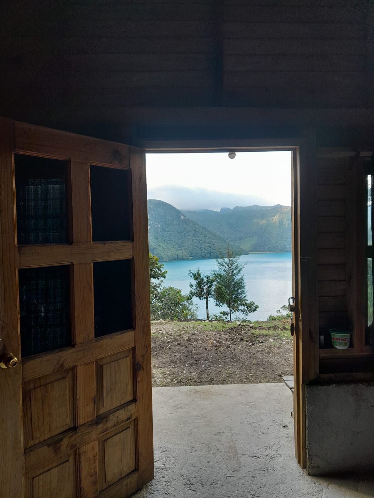 Cabaña con vista a la Laguna Brava