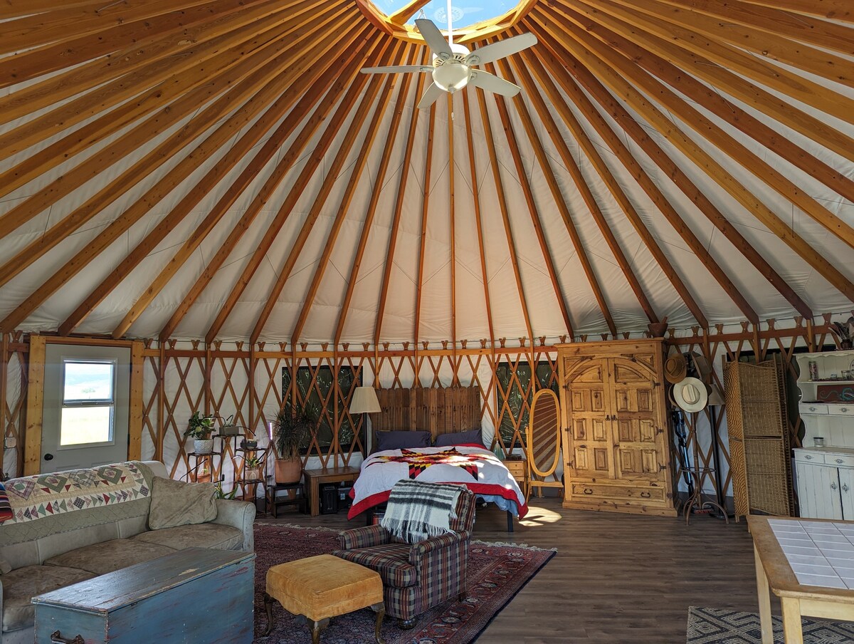 Luxury yurt with private hot tub and sauna