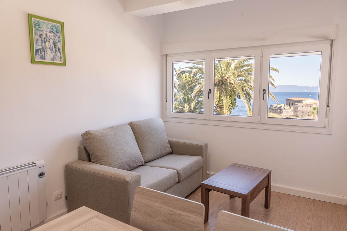 Ocean View Apartment & Fisterra Beach