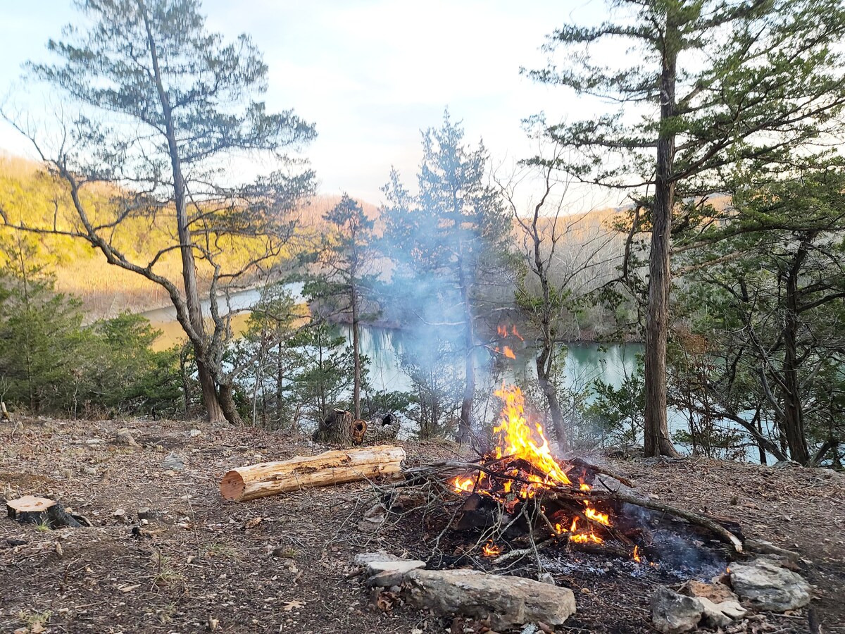 The Retreat at Shiloh, Private Lakefront Property