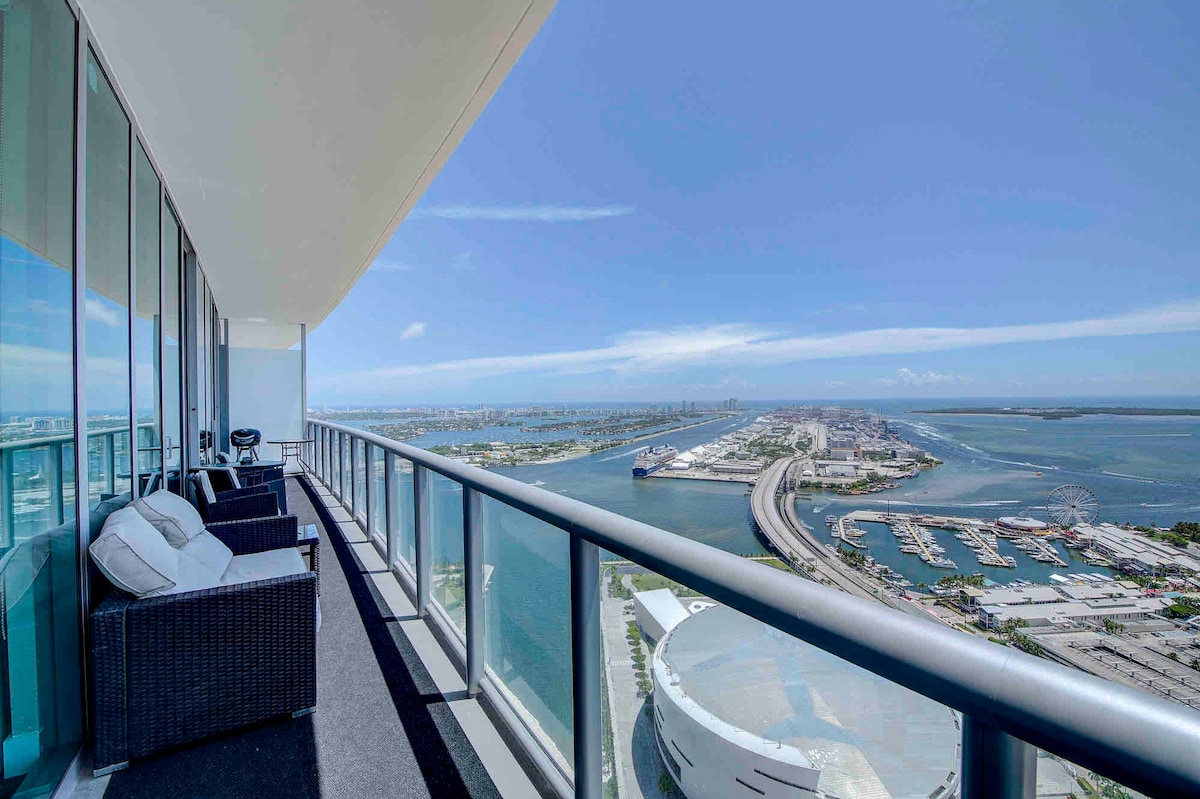 XXXL顶层公寓，可欣赏海景、城市景观和海湾景观
