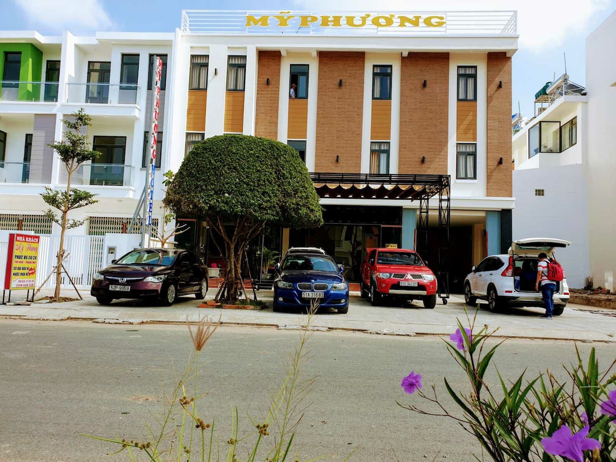 My Phuong Hotel -客房# 003 GF -双人床