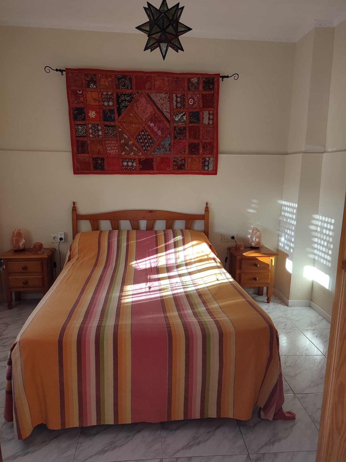 Casa Montes Guesthouse & SOL Yoga Centre