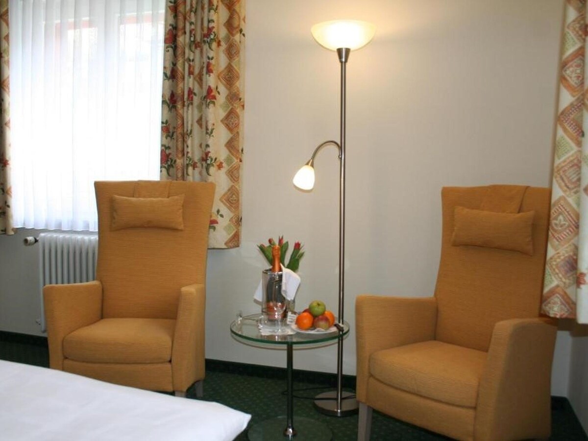 Hotel Sonnenhof, (Bad Wildbad), Junior Suite mit Balkon
