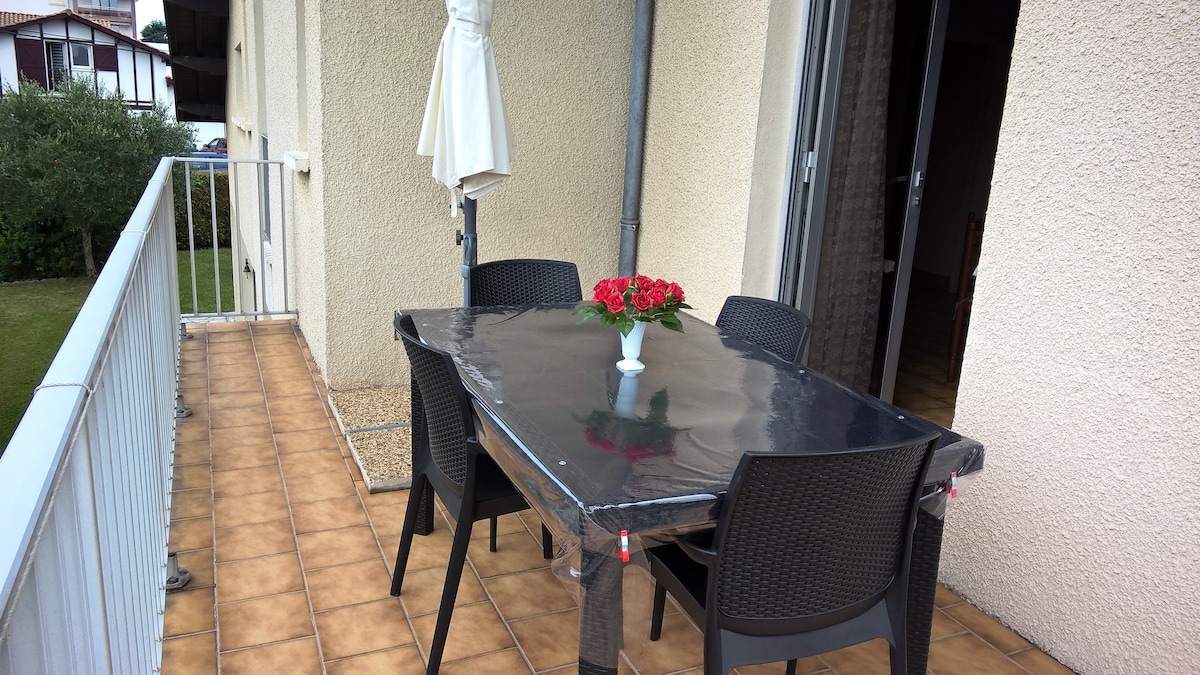 Anglet dans villaT2  43m²tt confort terrassejardin