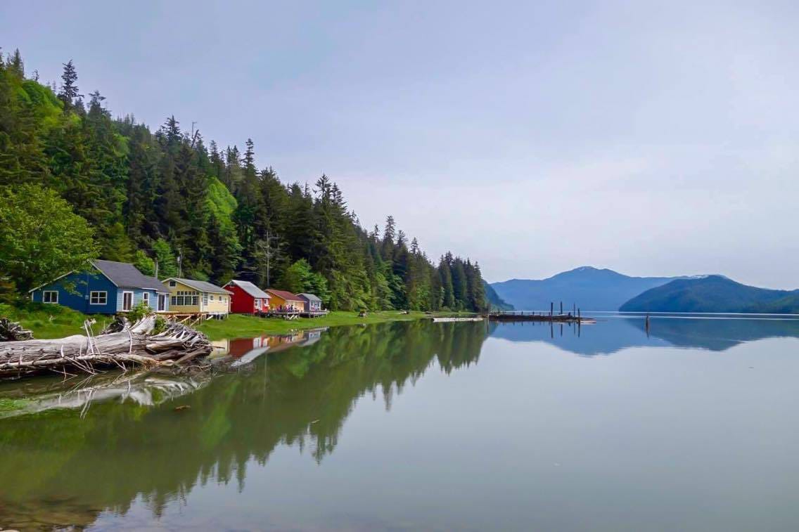 Cassiar Cannery ~ Coho House ~时髦的1卧室海滨