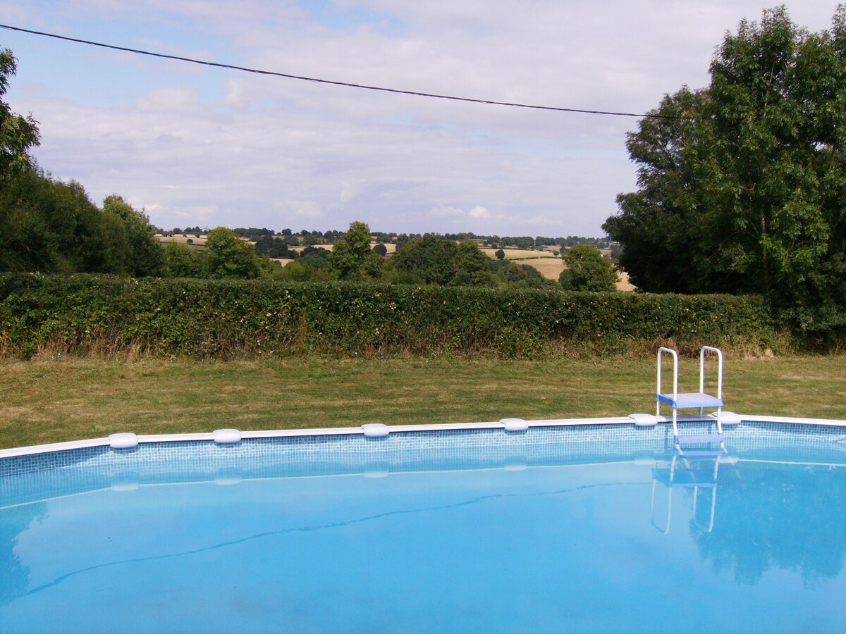 Farmhouse Gite (sleeps 6-8)