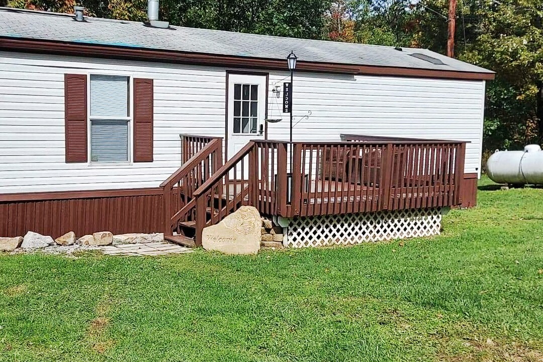 Cozy 3 bedroom/2 bath in the heart of Elk county.