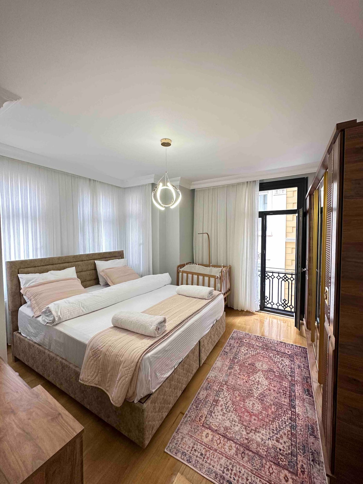 Residence 2+1, 25 seconds away from Galata Tower