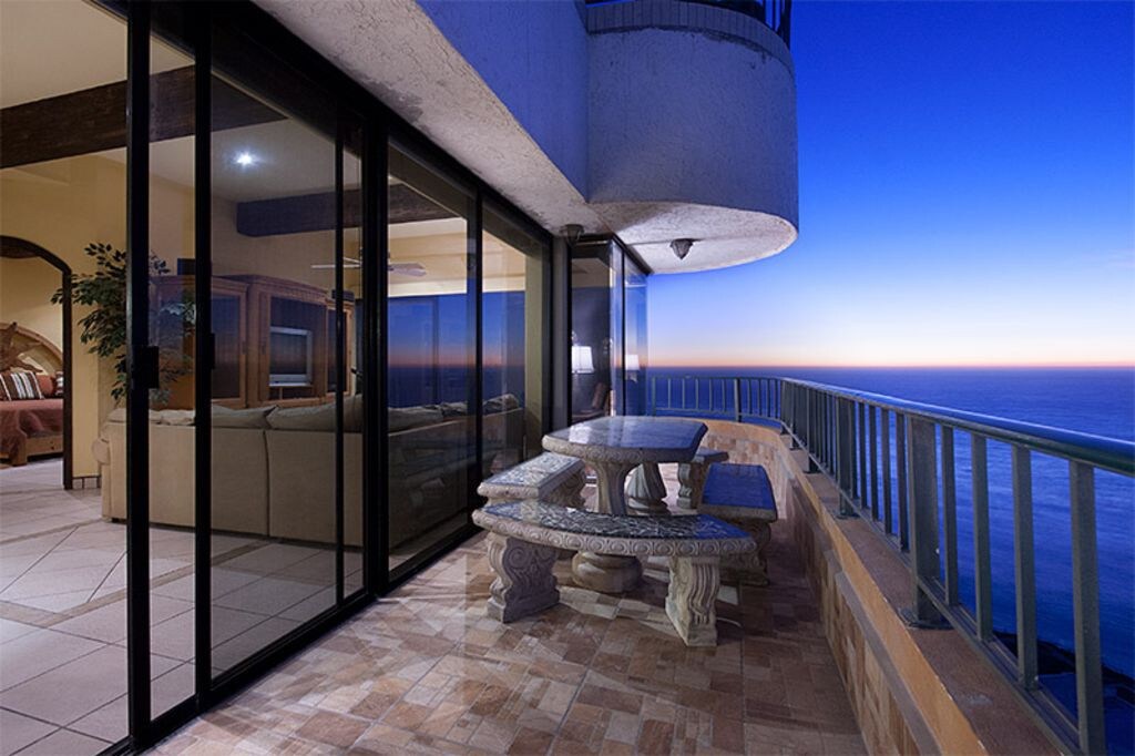 Incredible Double Unit Penthouse Ocean view-3100’