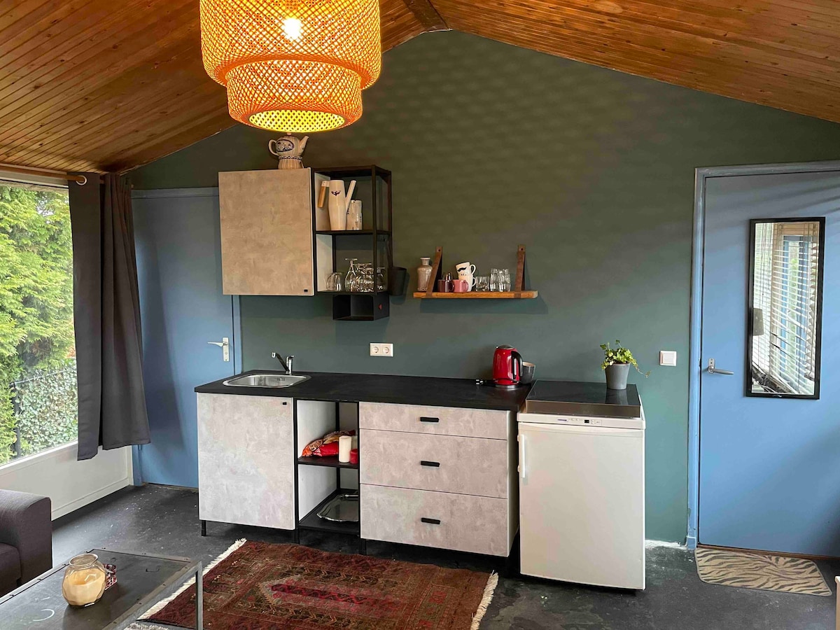 Gezellig Tiny house dichtbij Nijmegen en de bossen