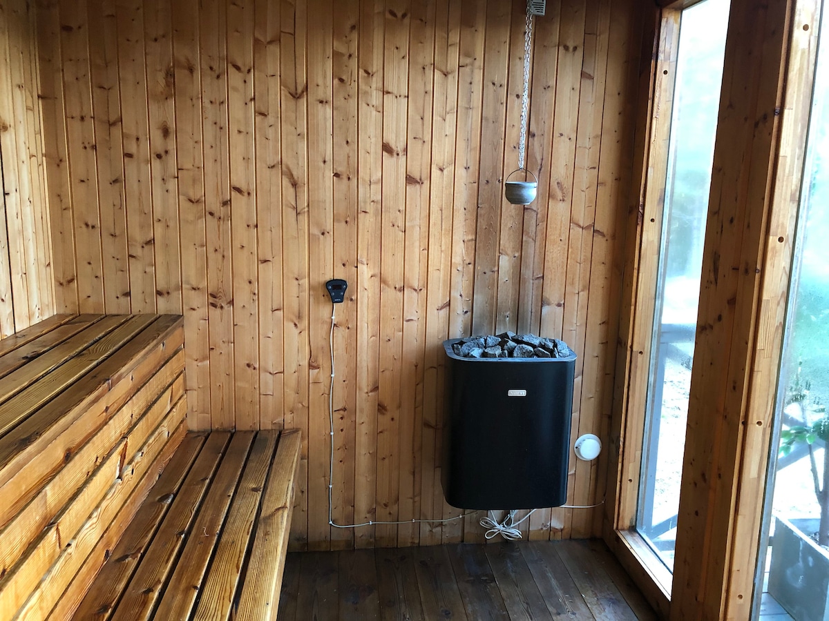 Utsikten -私人Sauna和热水浴缸！