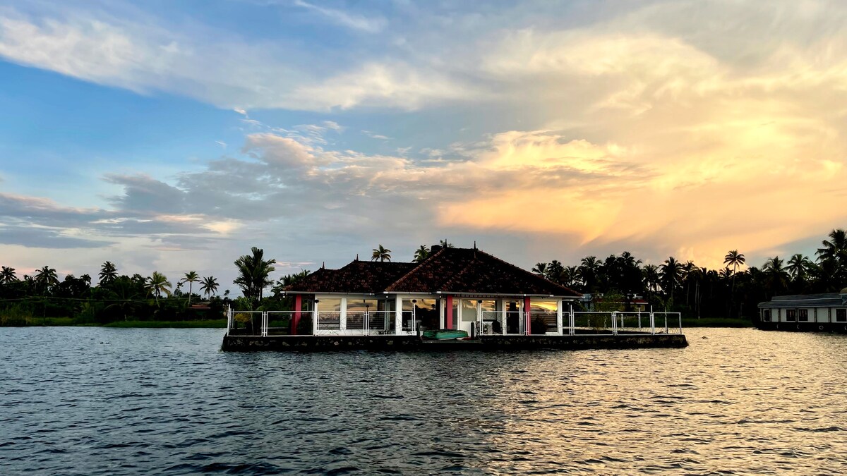 PMC度假村湖景岛（ Lakeview Island By PMC Resort ） ： Alleppey