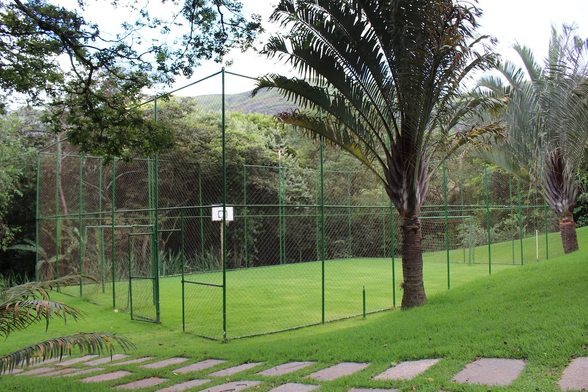 Sítio Clube da Esquina - Próximo ao Museu Inhotim