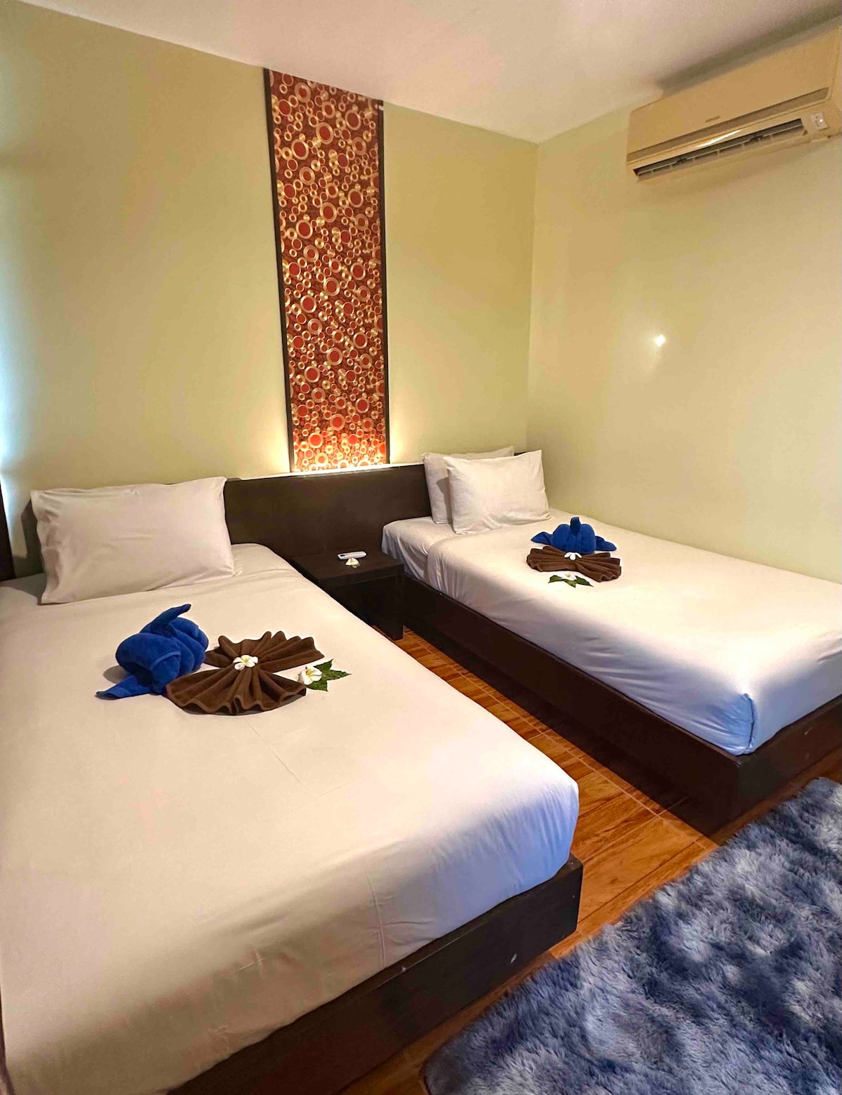 皮皮岛（ Koh Phi ）美妙的双人床平房