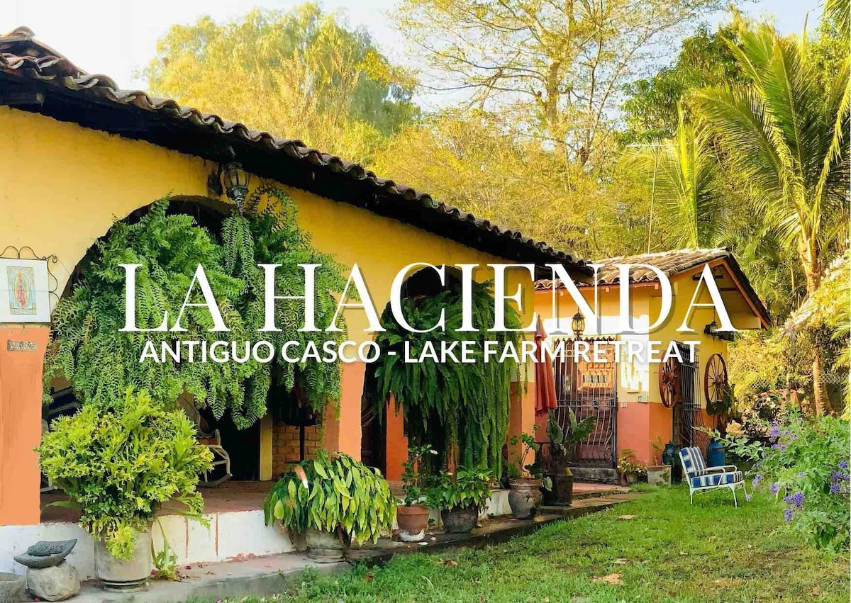 La Hacienda, Lake Farm Retreat