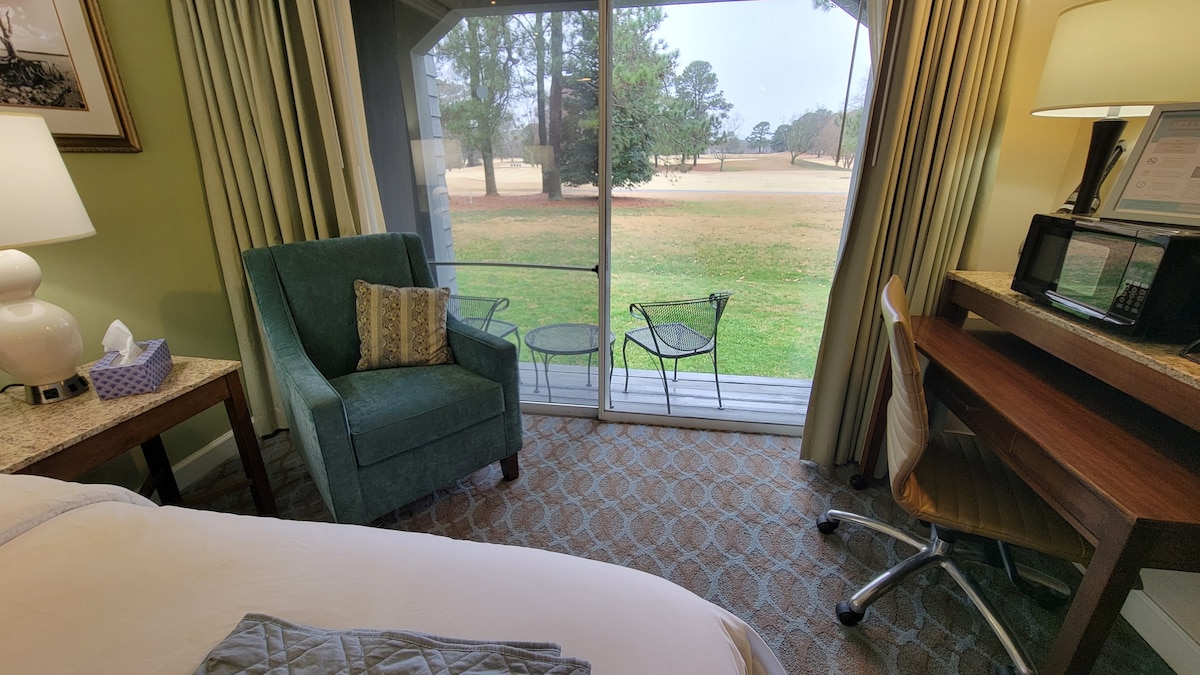 Kingsmill 1bed/1ba on Golf Course 9th Fairway