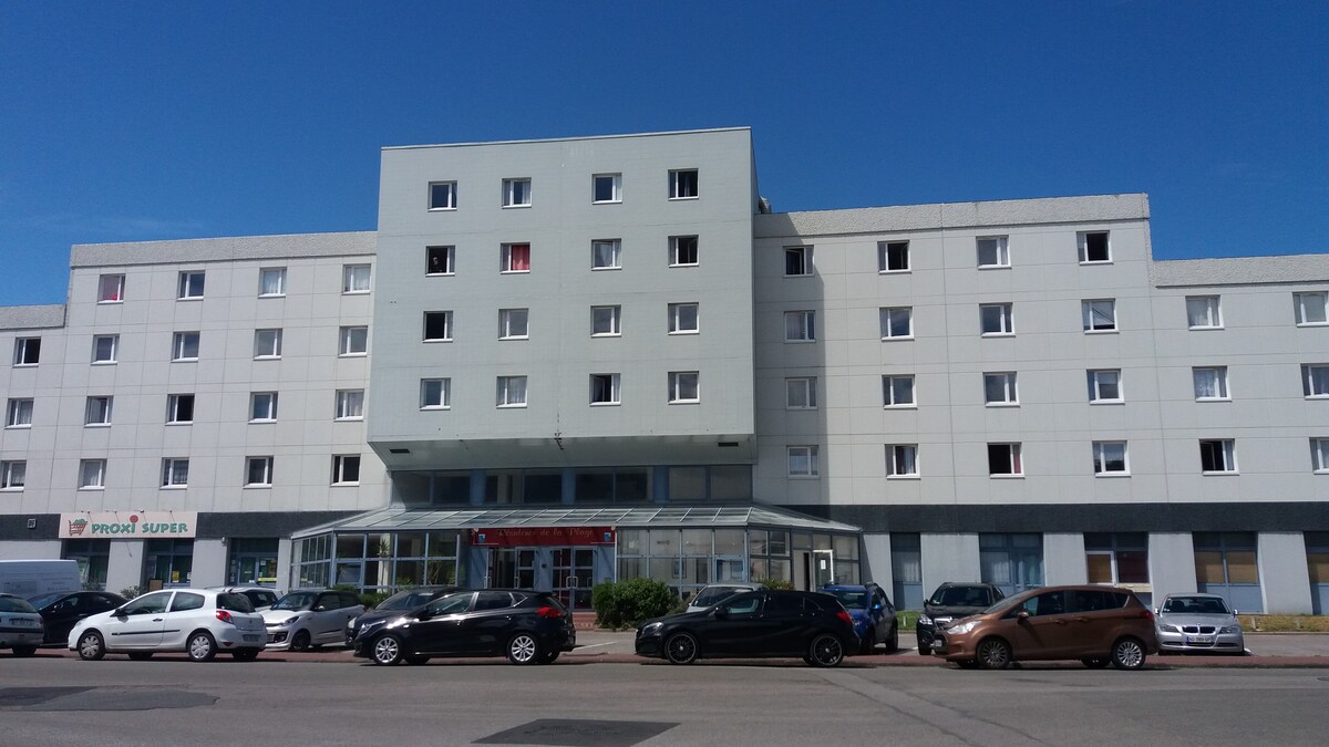 Agréable studio, plage de Calais