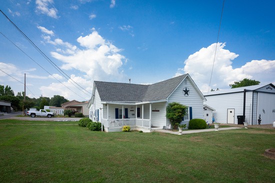 大河肯塔基湖畔别墅（ Grand Rivers Kentucky Lake House ）