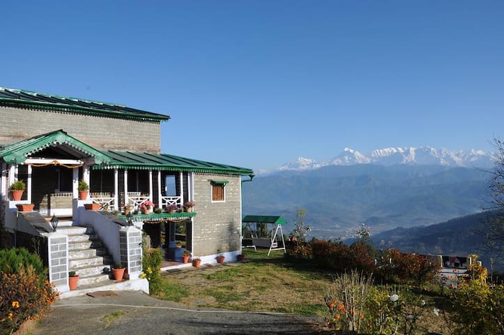 Kausani State的民宿