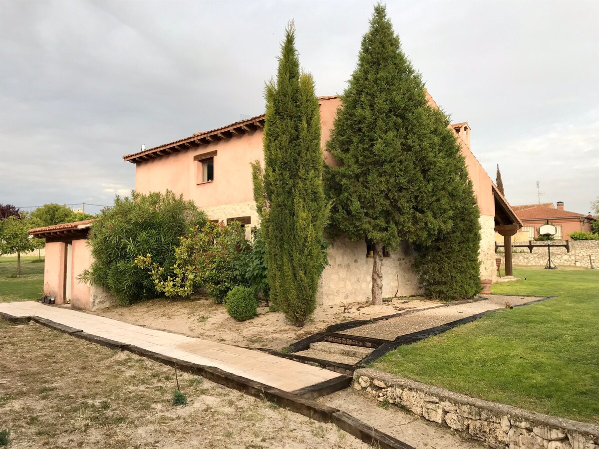 Casa El Cercado. Cozuelos de Fuentidueña, Segovia