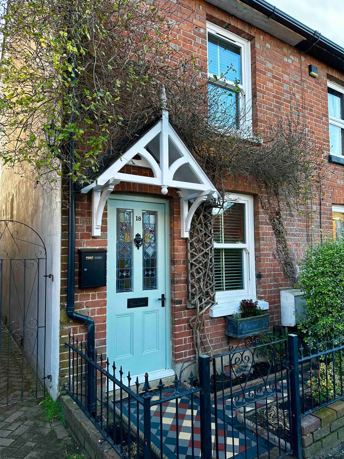 Cosy Victorian Cottage in Royal Tunbridge Wells