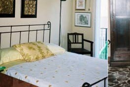 1张标准双人床公寓@ ： ETNA-Linguaglossa-Sicily山套房
