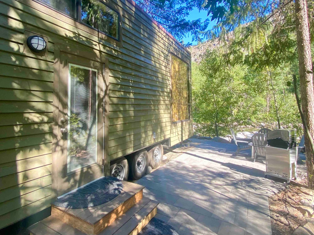 Tiny Home #2 on Icicle Creek