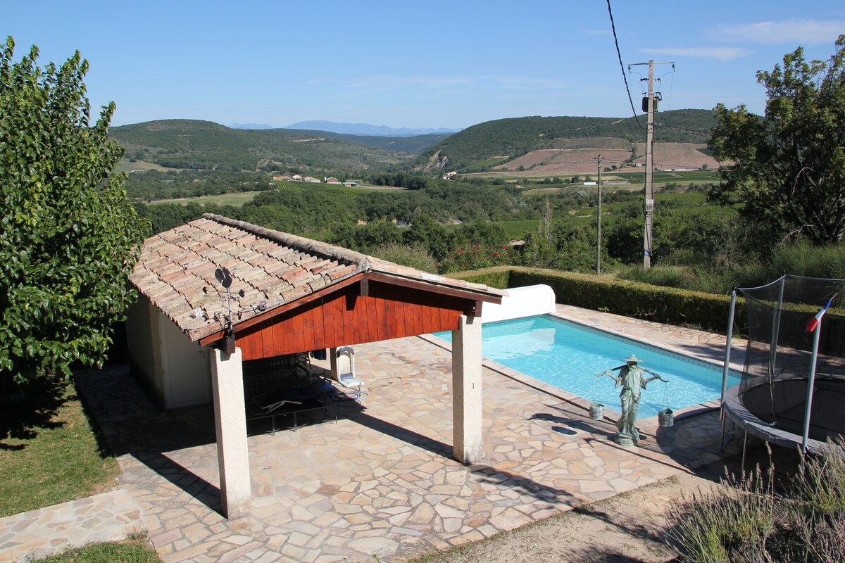 Large family house with swimming pool in Ardèche