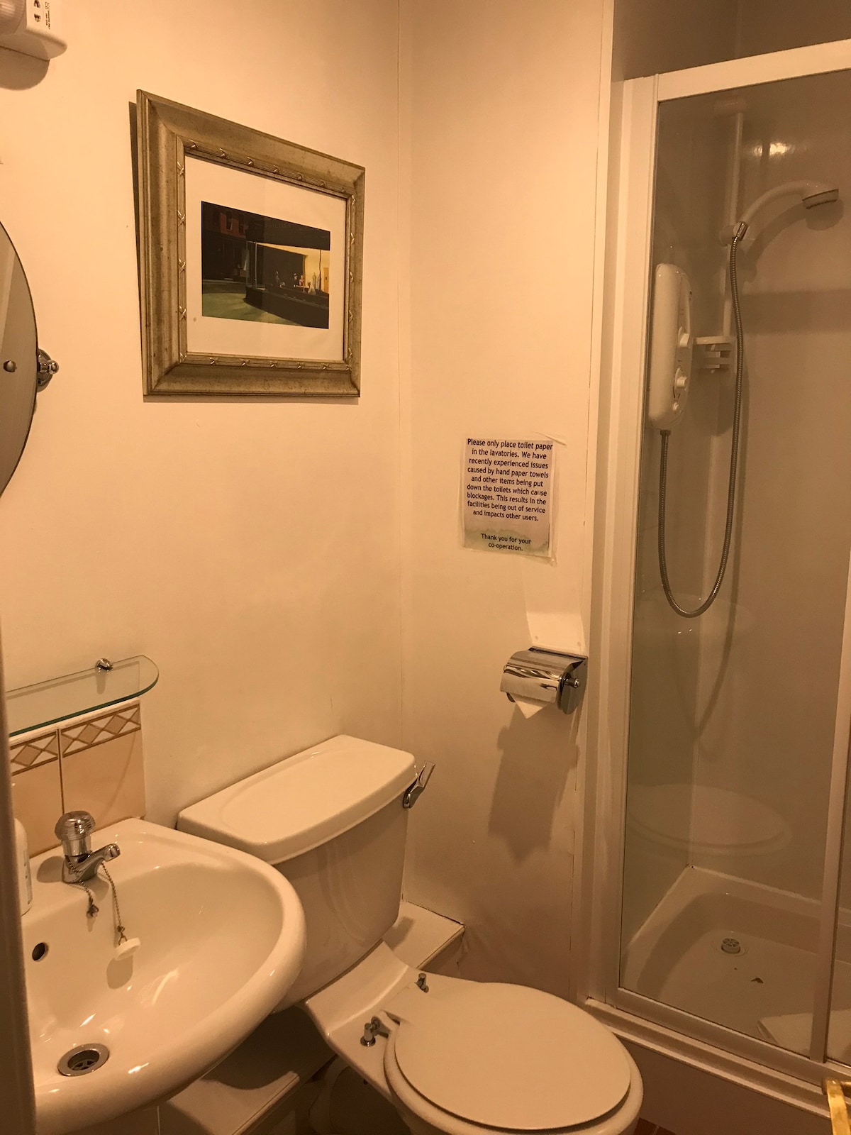 Edinburgh.Alexander Guest House.luxury double room