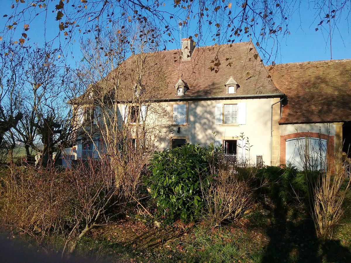 沃班（ Vauban ）带封闭式花园的4卧室房屋