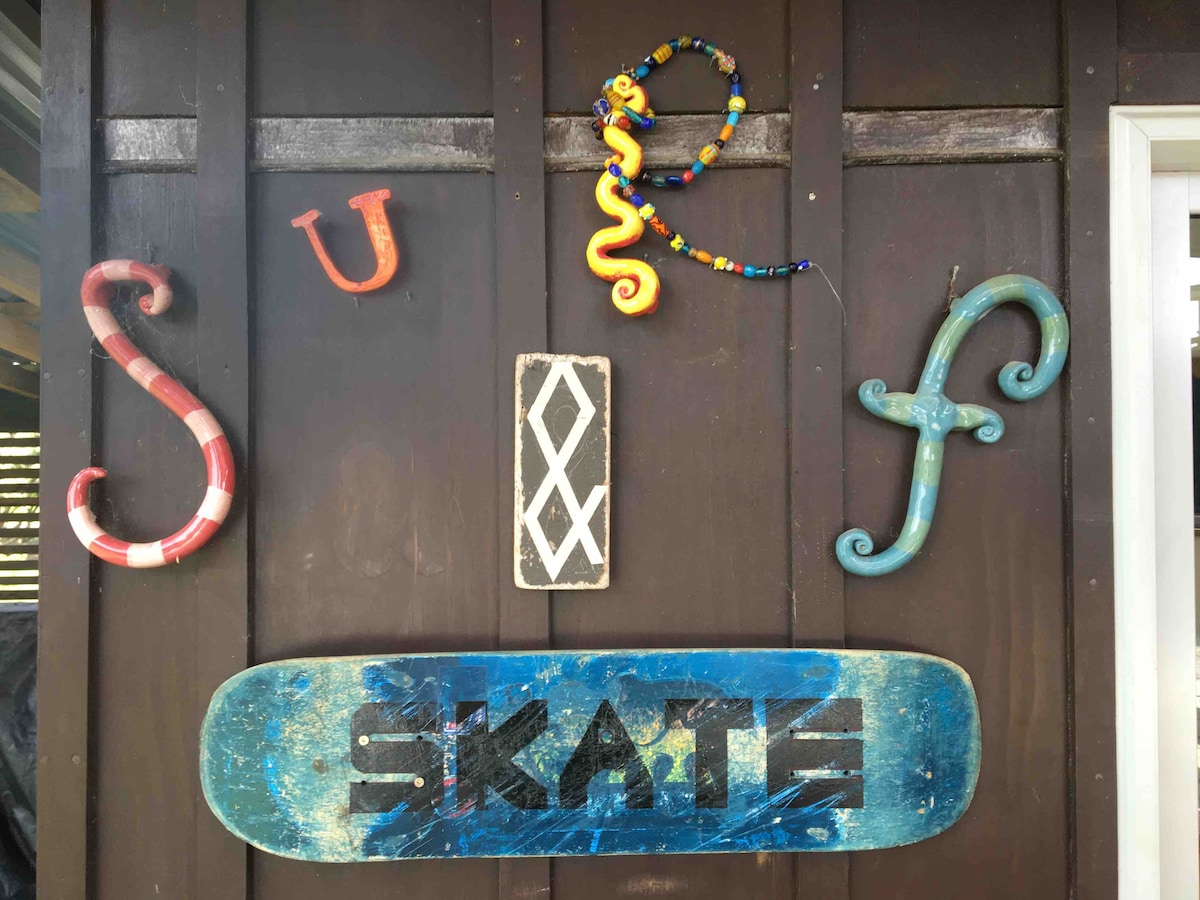 Raglan Surf and Skate Accomate Accomodation and Surf School