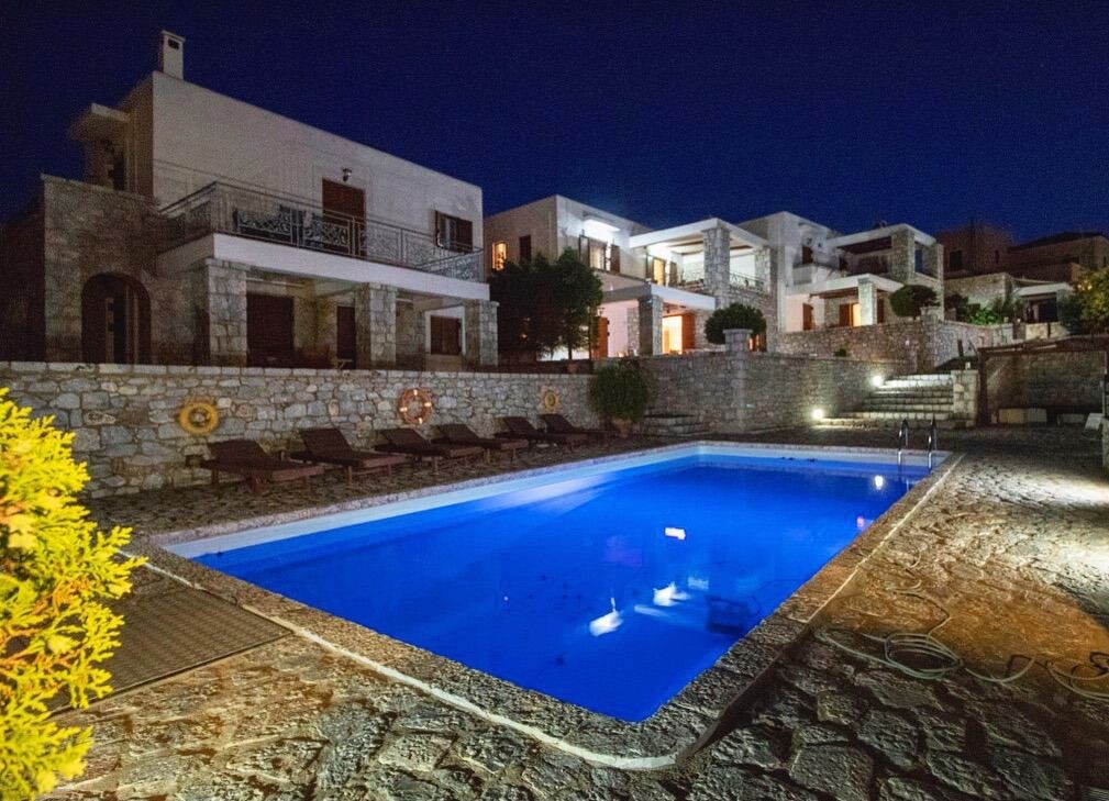 Malvazios Villas.Όμορφο διαμέρισμα με θέα θάλασσα.