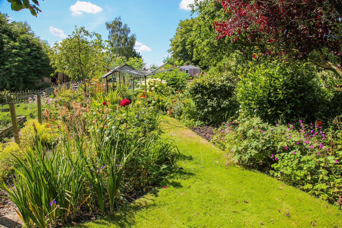 245, London Road Garden Annex