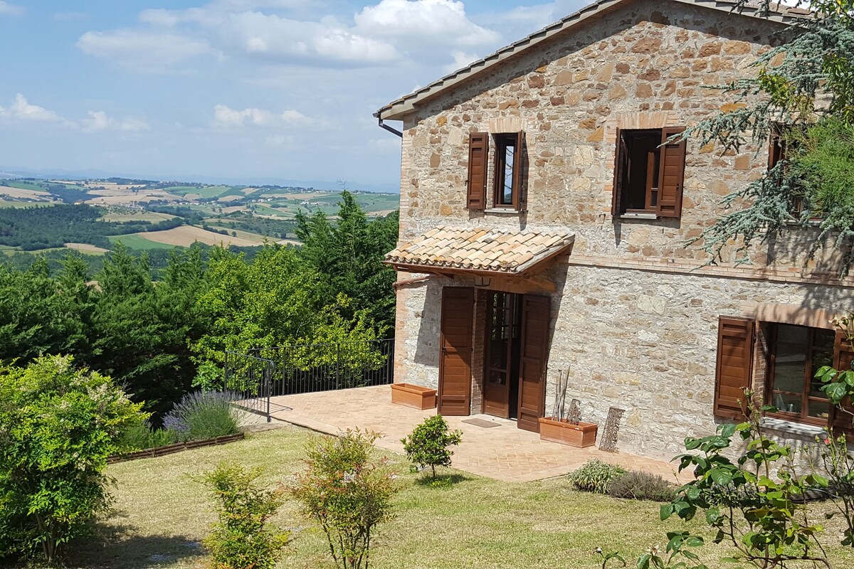 Casale La Sperella -整套Stonehouse