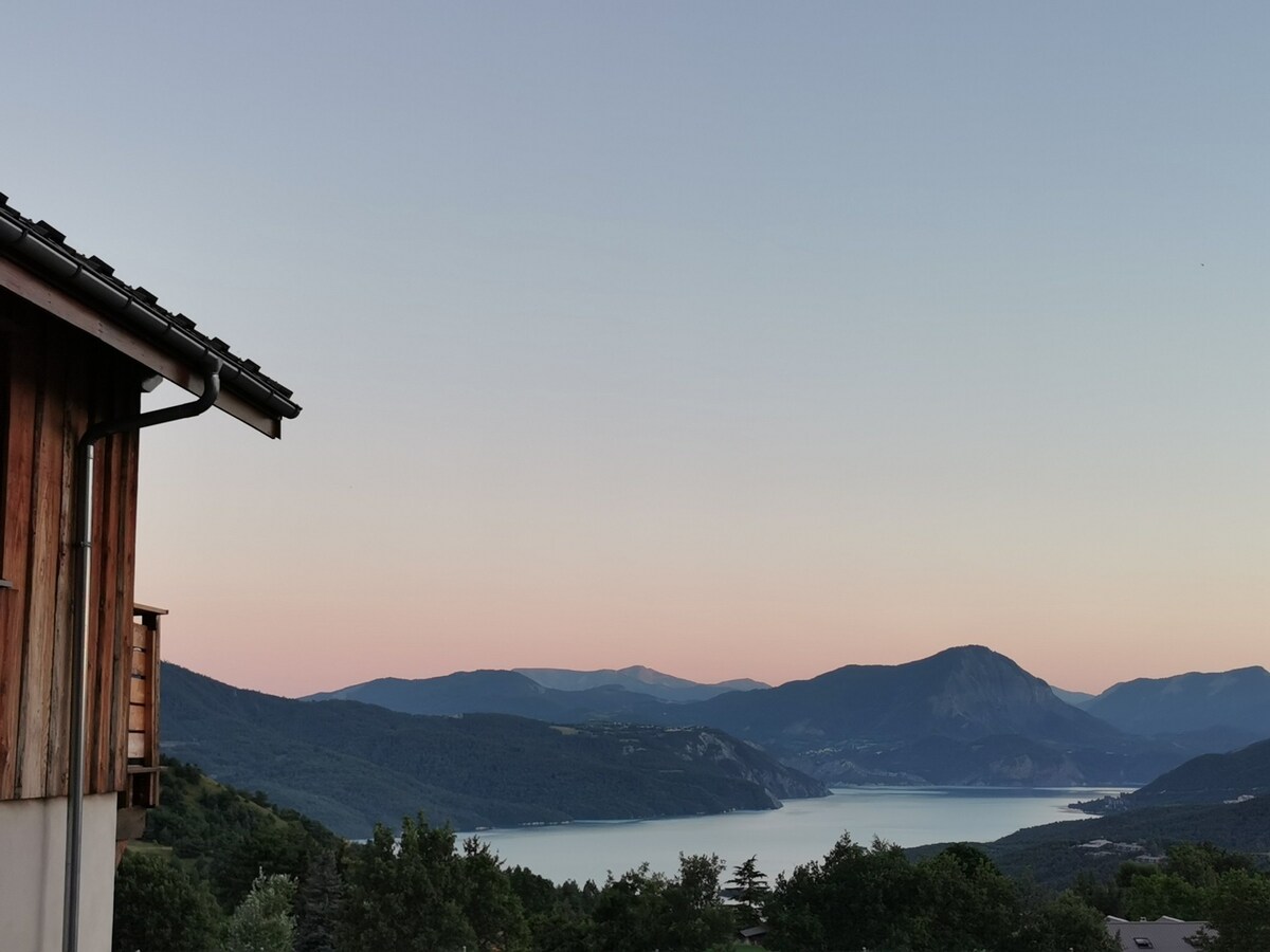 Studio Vue Lac de Serre Ponçon - Piscine & Tennis