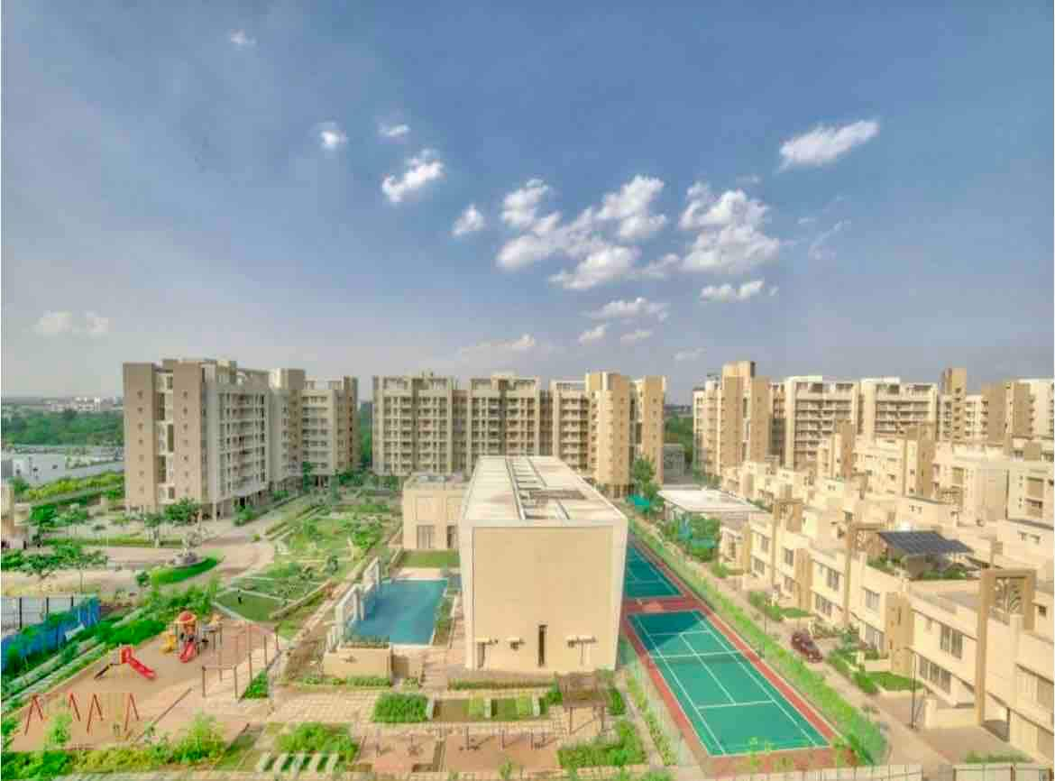 2BHK beautiful luxurious flat near IIM, AIIMS