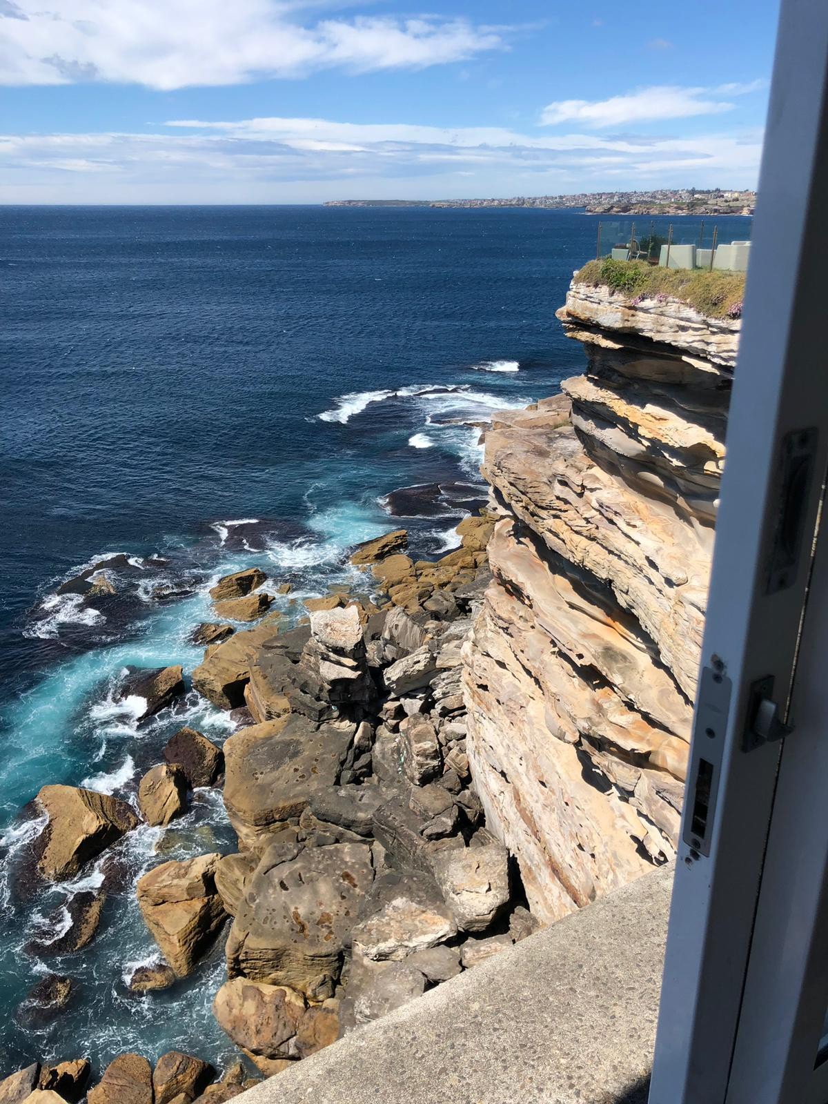 Cliffside: Bondi Beach