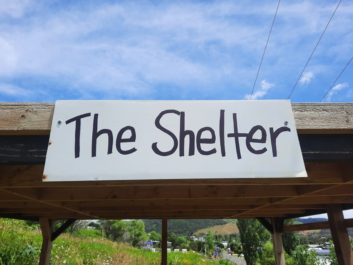 仅Shelter & Site: BYO露营车。